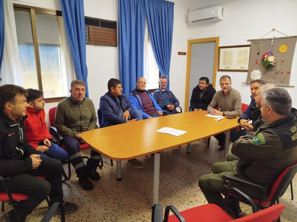 Imagen REUNIÓN SOBRE LA VÍA PECUARIA SANTIBÁÑEZ EL BAJO – MONTEHERMOSO